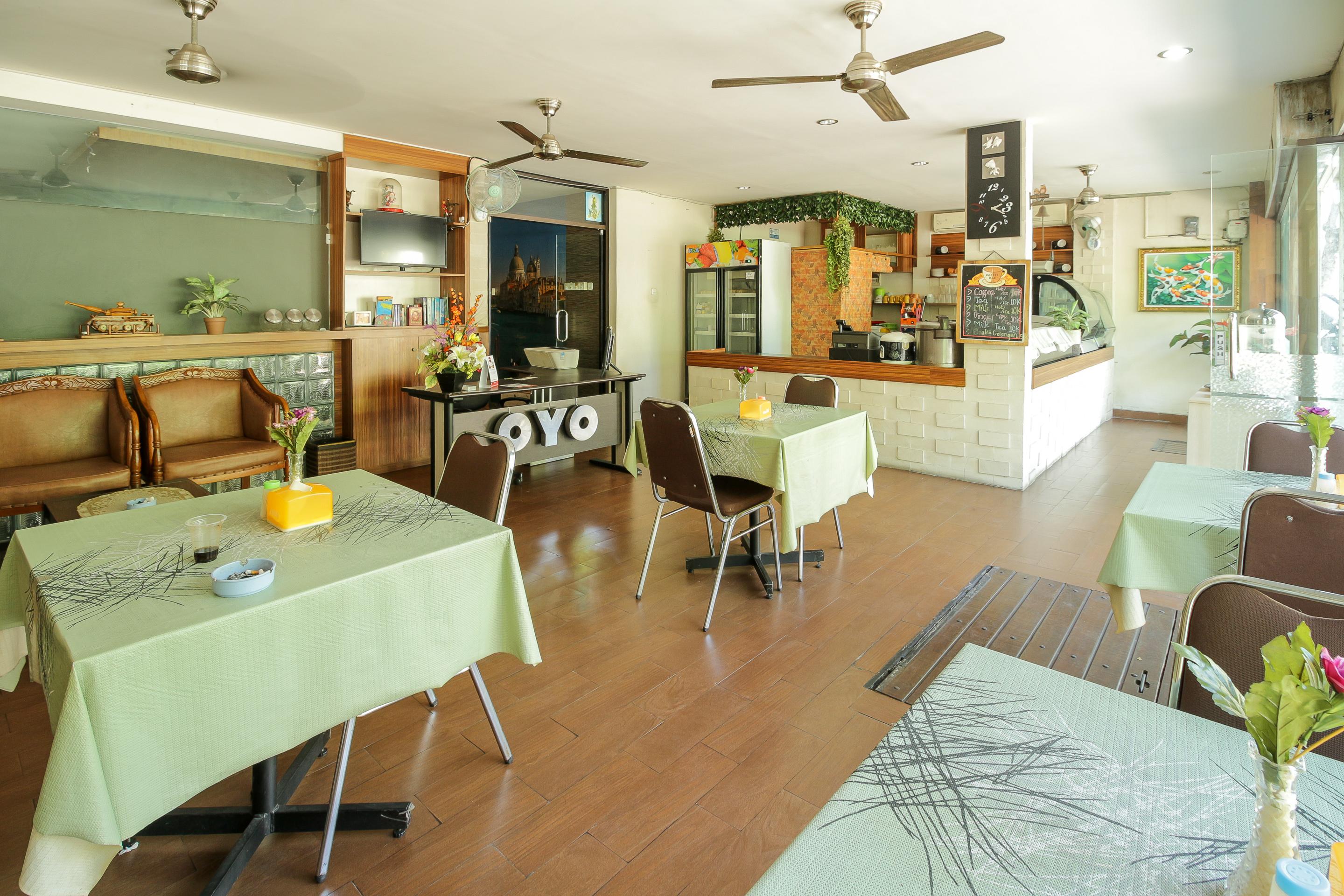 Oyo 734 Tuban Torres Accomodation Kuta Lombok Εξωτερικό φωτογραφία