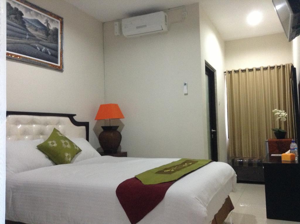 Oyo 734 Tuban Torres Accomodation Kuta Lombok Δωμάτιο φωτογραφία